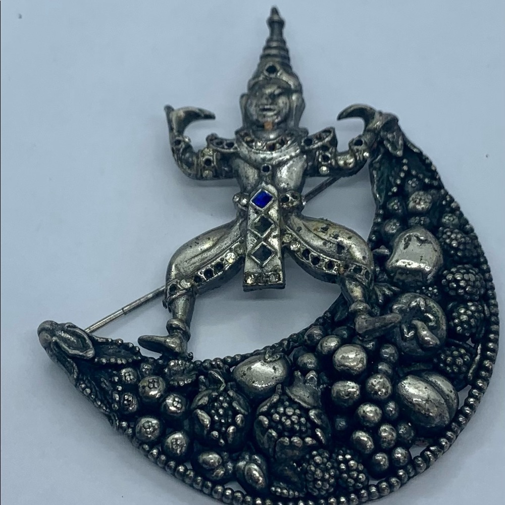 Antique H. Pomerantz NY Chandra brooch Signed